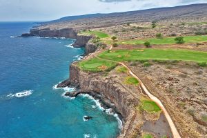 Manele 12th Waves Aerial